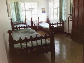 El Hostal Suizo - Image 4