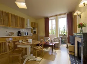 Maison Aux Iris - Image 2