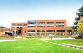 Travelodge Aylesbury Hotel - Image 2