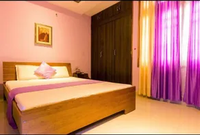 Ivy Residencia - Image 2
