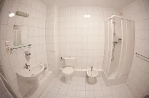Hotel 3 - Image 3