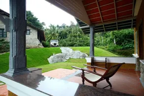 Field View Estate Bungalow - Image 4
