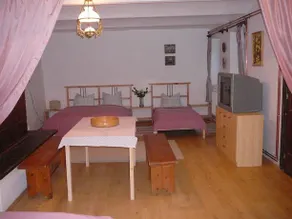 HORVáTKERT GUESTHOUSE - Image 4