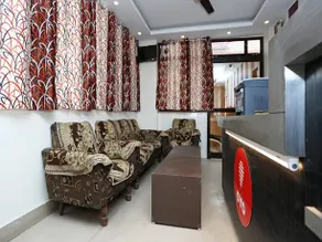 Hotel Shiva Palace by OYO Rooms - Image 2