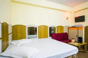 Hotel Satkaar - Image 4