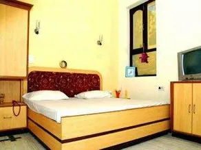 Hotel Kalyan Palace - Image 4