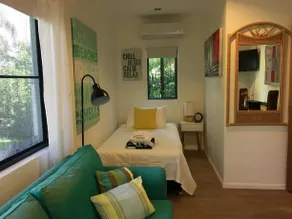 Hooleys Beach House - Image 4