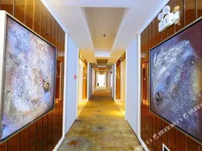 YINHAI HOTEL - Image 3