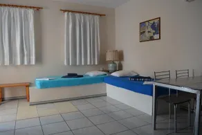 Iro Apartments - Image 2