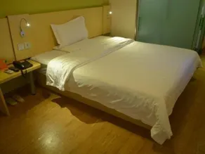 7 Days Inn Zhuhai Jida Zhongdian Mansion - Image 4