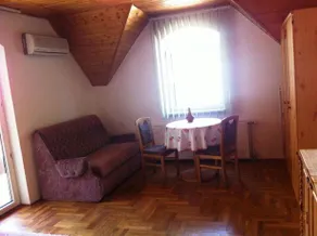 Hortenzia Apartmanház - Image 4