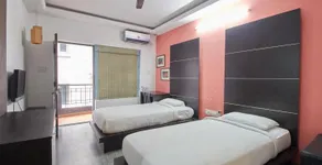 Shamrock Groove Botique Inn - Image 3