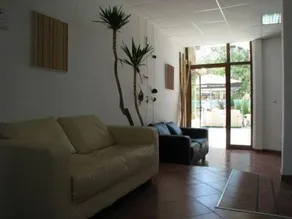 Sunny View North Apartments - Image 5