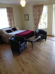 Lochnagar bed and breakfast - Image 5