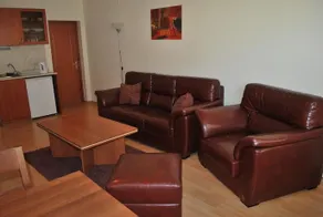 PM Services Riverside Apartments - Image 4