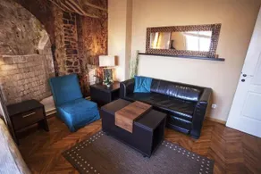Studio Orient - Image 5
