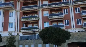 Apartamento Costa con Parking Privado - Image 2