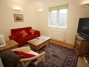 Pine Lodge Guest House - Image 5