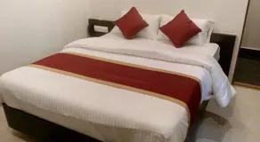 Galaxy Inn - Image 2