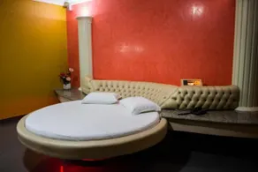 Shanadu Motel - Image 5