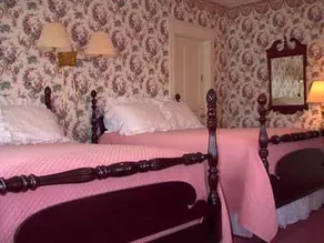 Marco Polo Inn - Image 4