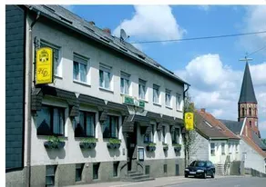 Dolfi Hotel & Restaurant - Image 2