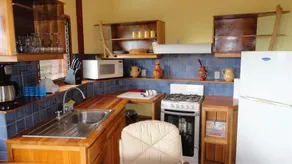 Mango Lodge, Costa Rica, Bungalow Rentals & Art Retreat - Image 5