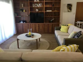 Hooleys Beach House - Image 2