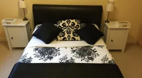 Millennium Drive Apartment - Image 4