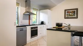 One Tree Bed and Breakfast - Image 4