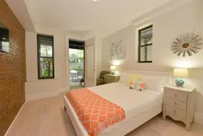 Townhouse Lincoln Center - Image 3