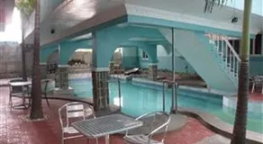 Hotel California Angeles City - Image 3