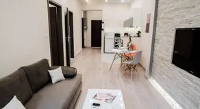 New luxury apartment in the center with A/C - Image 5