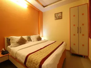 Oyo Rooms Barkhatullah Stadium - Image 4