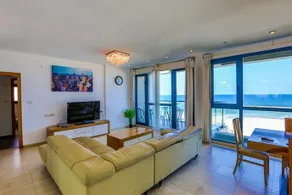 Herbert Samuel - Apartments By The Beach - Image 4