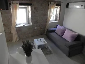 Studio Makala - Image 3