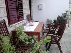 Maja's Place Apartments - Image 2