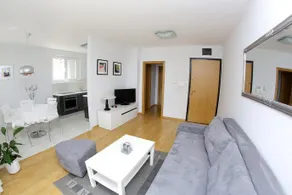 Lila Apartments - Image 4