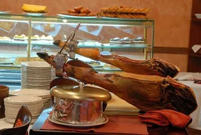 Hotel Juaneca - Image 2
