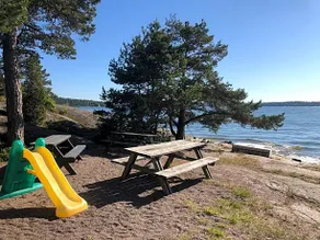 Cozy Cottage Near The Sea - Image 3