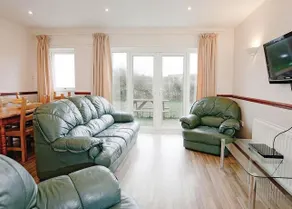 Anglesey Bungalows - Image 5