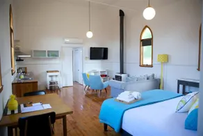Altar Ego Church Stay - Image 3