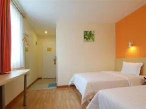 7 Days Inn - Image 3