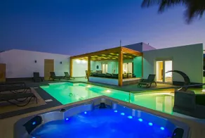 Dream Villa - Image 1