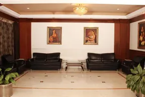 OYO Premium Mysore BN Road - Image 3