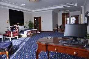 Grand Hotel Nanhu - Image 2