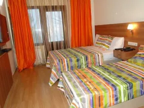 Yener Hotel - Image 5