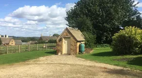 Cotswold Country Cottage - Image 2