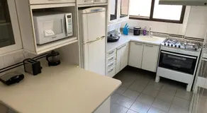 COBERTURA Guaruja Churrasqueira e Piscina Privativas - Image 4