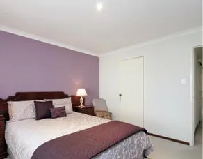 Queens Holiday Accommodation - Image 5